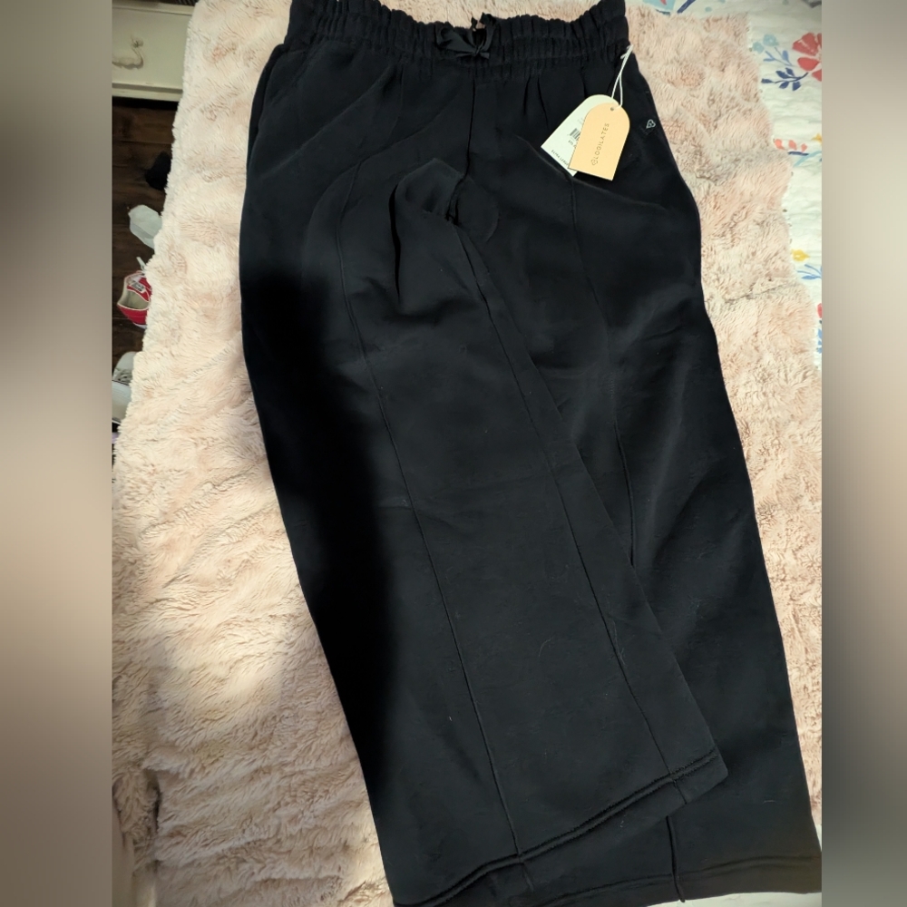 BLOGILATES Women's Black Wide Leg Pants